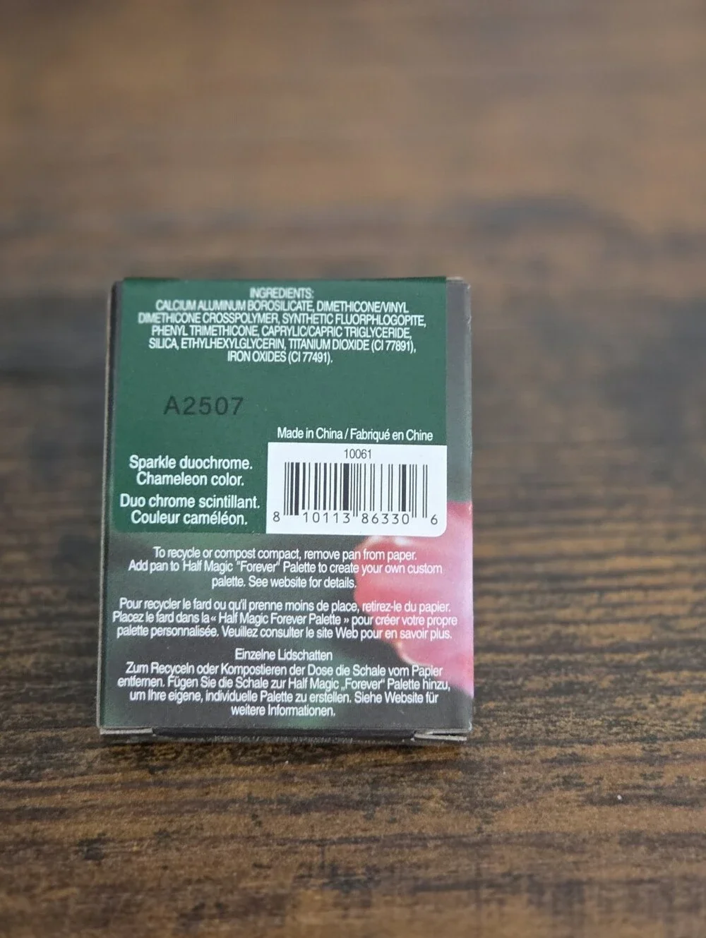 Half Magic Eyeshadow Single, Sparkle Puff
